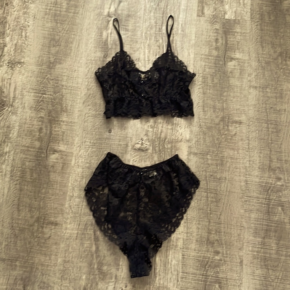 COPY - Victorias Secret Black Two Piece Lingerie Set Sz Small